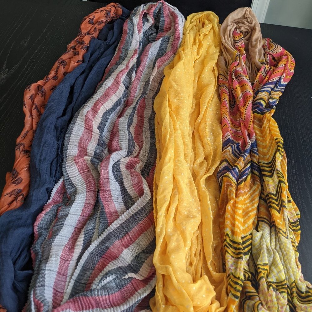 Set of 4 Lightweight Infinity Scarves